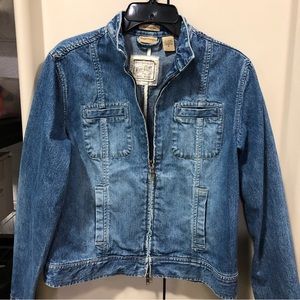 🛍️ Ladies Denim Jacket
